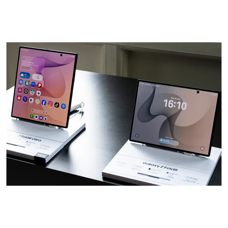 Samsung Galaxy Z Fold 8