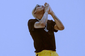 Watch Wizkid's Video For Come Closer